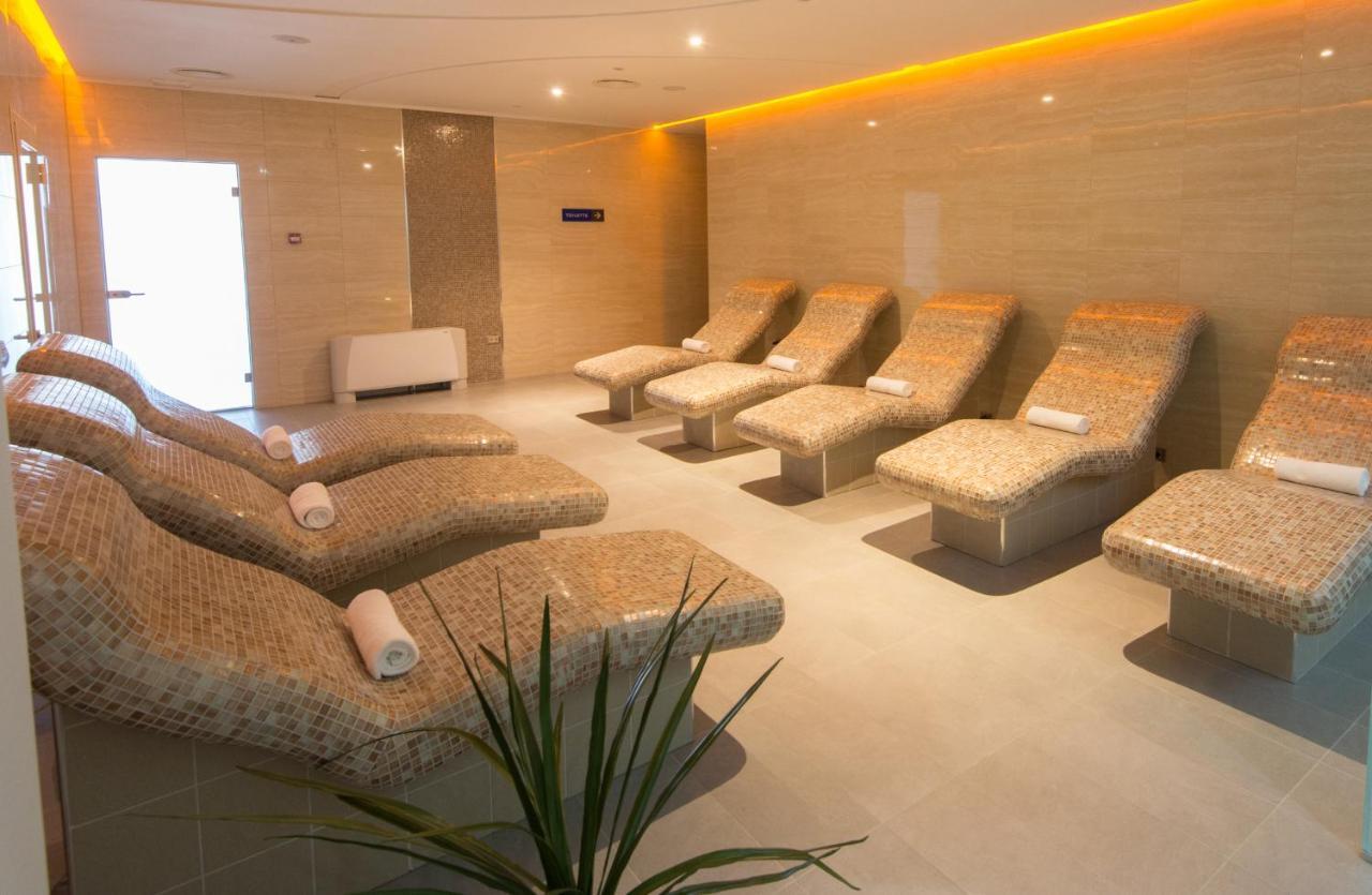 Grand Wellness & 4*